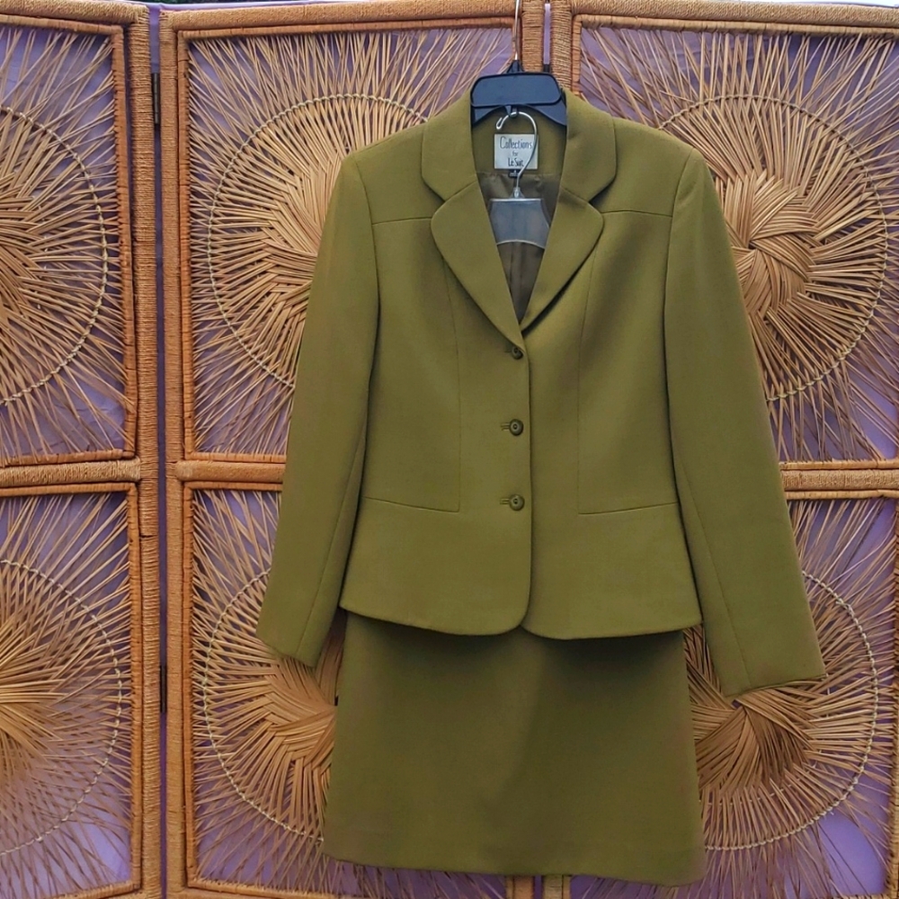 Ladies Collections for LeSuit Size 8 Lime Green